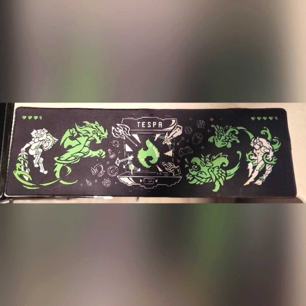 Gaming Mouse padTespa Esports Co. Rare Gamescom